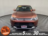 Used 2015 Mitsubishi Outlander SE image 3