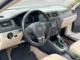 Used 2013 Volkswagen Jetta SE image 4
