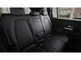 Used 2025 Mercedes-Benz GLB 250 4MATIC image 5