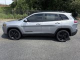 Used 2019 Jeep Cherokee Latitude Plus image 4