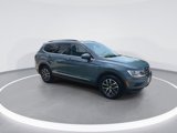 Used 2021 Volkswagen Tiguan SE w/ Panoramic Sunroof Package image 2