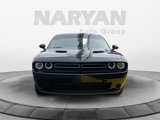 Used 2015 Dodge Challenger SXT image 3