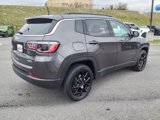 Used 2022 Jeep Compass Latitude image 4