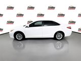 Used 2016 Toyota Camry LE image 4