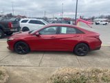 Used 2023 Hyundai Elantra SEL image 3