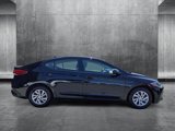 Used 2017 Hyundai Elantra SE image 4