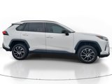 Used 2021 Toyota RAV4 LE image 5
