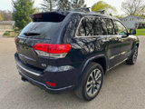 Used 2017 Jeep Grand Cherokee Overland image 6
