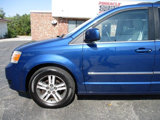 Used 2010 Dodge Grand Caravan SXT image 6