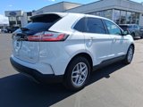 Used 2024 Ford Edge SEL image 3
