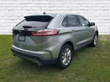 Used 2024 Ford Edge Titanium image 2