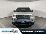 Used 2017 Ford Explorer XLT w/ Equipment Group 202A image 3