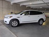 Used 2019 Buick Enclave Essence image 2