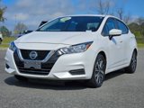 Used 2022 Nissan Versa SV image 5