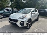Used 2020 Kia Sportage LX image 2