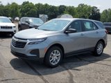 Used 2023 Chevrolet Equinox LS image 2