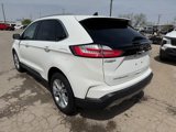 Used 2022 Ford Edge Titanium image 4
