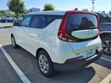 Used 2022 Kia Soul LX image 3