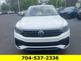 Certified 2022 Volkswagen Tiguan SE R-Line image 2