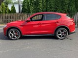 Used 2022 Alfa Romeo Stelvio Ti image 3