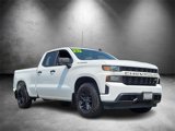 Used 2020 Chevrolet Silverado 1500 Custom w/ Custom Value Package image 2