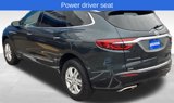 Used 2020 Buick Enclave Essence image 2