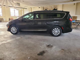 Used 2018 Chrysler Pacifica Touring-L Plus image 6