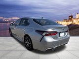Used 2023 Toyota Camry SE image 3
