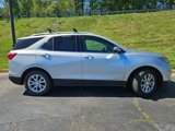 Used 2018 Chevrolet Equinox LT w/ Sun & Infotainment Package image 2