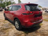 Used 2017 Nissan Rogue SV w/ SV Premium Package image 4