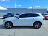 Certified 2023 Volvo XC60 B5 Ultimate w/ Climate Package image 4