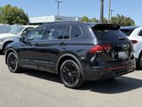Used 2022 Volkswagen Tiguan SE R-Line image 2