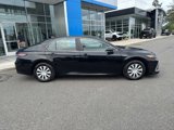Used 2021 Toyota Camry LE image 2