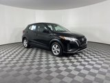 Used 2023 Nissan Kicks S image 2