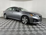 Used 2024 Nissan Altima 2.5 S image 2