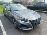 Used 2023 Nissan Altima 2.5 SV image 2