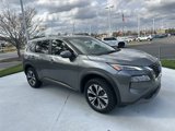 Used 2023 Nissan Rogue SV image 2