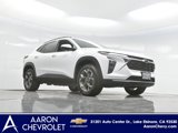 New 2025 Chevrolet Trax LT w/ Sunroof Package image 2