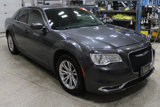 Used 2017 Chrysler 300 Limited image 2
