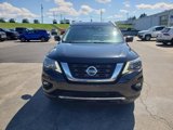 Used 2020 Nissan Pathfinder Platinum image 2