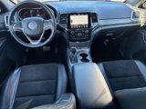 Certified 2022 Jeep Grand Cherokee Laredo X image 4