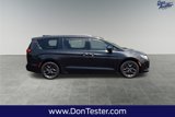 Used 2019 Chrysler Pacifica Touring-L Plus w/ S Appearance Package image 2