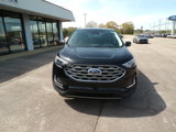 Used 2022 Ford Edge Titanium image 2