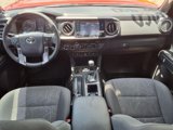 Used 2018 Toyota Tacoma TRD Off-Road image 3