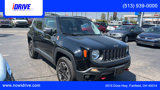 Used 2016 Jeep Renegade Trailhawk image 3