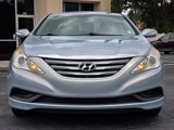 Used 2011 Hyundai Sonata GLS image 2