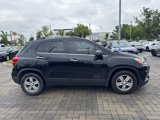 Used 2018 Chevrolet Trax LT w/ LT Convenience Package image 3