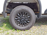 Used 2024 Chevrolet Silverado 2500 LT w/ Convenience Package image 3