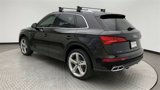 Used 2020 Audi Q5 e Premium Plus w/ Premium Plus Package image 4