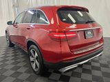 Used 2019 Mercedes-Benz GLC 300 4MATIC w/ Parking Assistance Package image 4